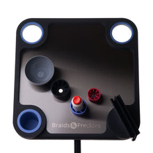 Загрузить изображение в средство просмотра галереи, Braids & Freckles • Magnetic C Holder Set